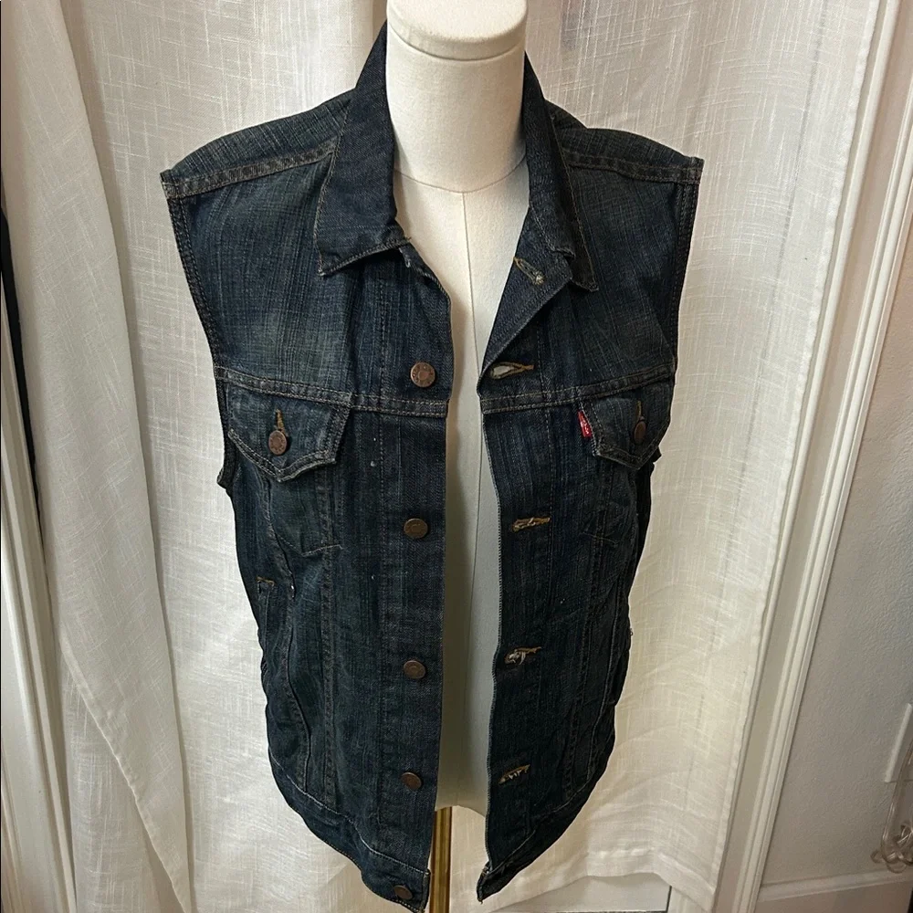 Levi's Dark Blue Denim Vest with Button Details - Picture 1 of 4